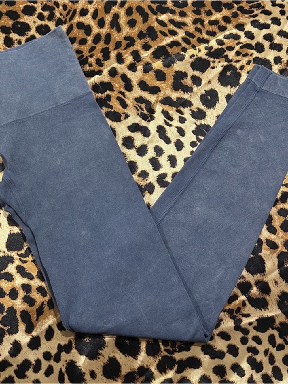 Yogalicious Blue Stone Wash Seamless Allure Ankle Leggings